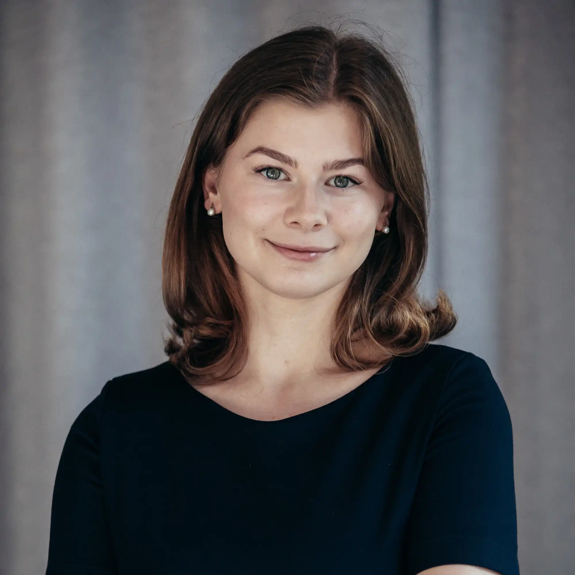 Zdjęcie osoby wypowiadającej się o Fundacji Innovations Hub